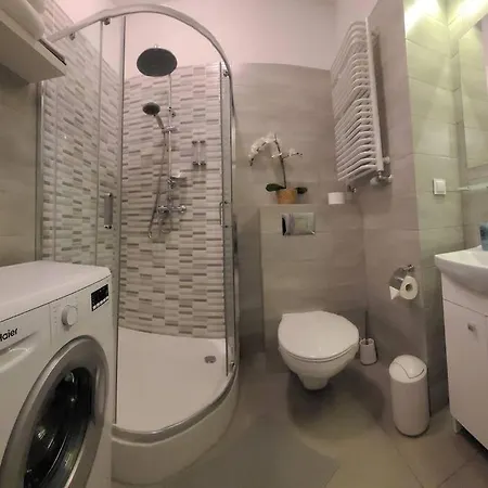 Sunset - Free Parking - Fast Internet - Close To Everything Appartamento