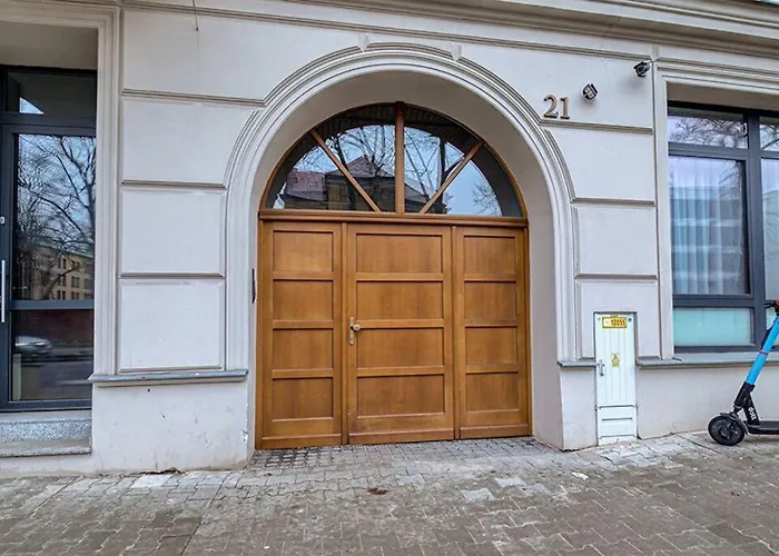 Apartment Sunset - Free Parking - Fast Internet - Close To Everything Poznan